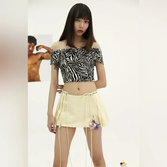 Nodress Yellow Pleated Miniskirt